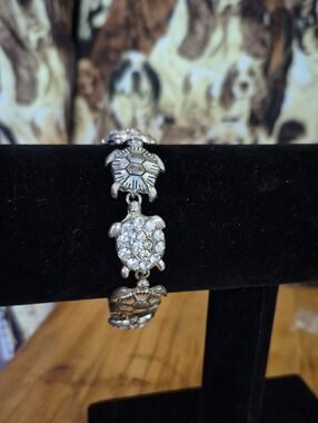 Silver Turtle Link Bracelet - Sparkling Turtle Charm Women Jewelry